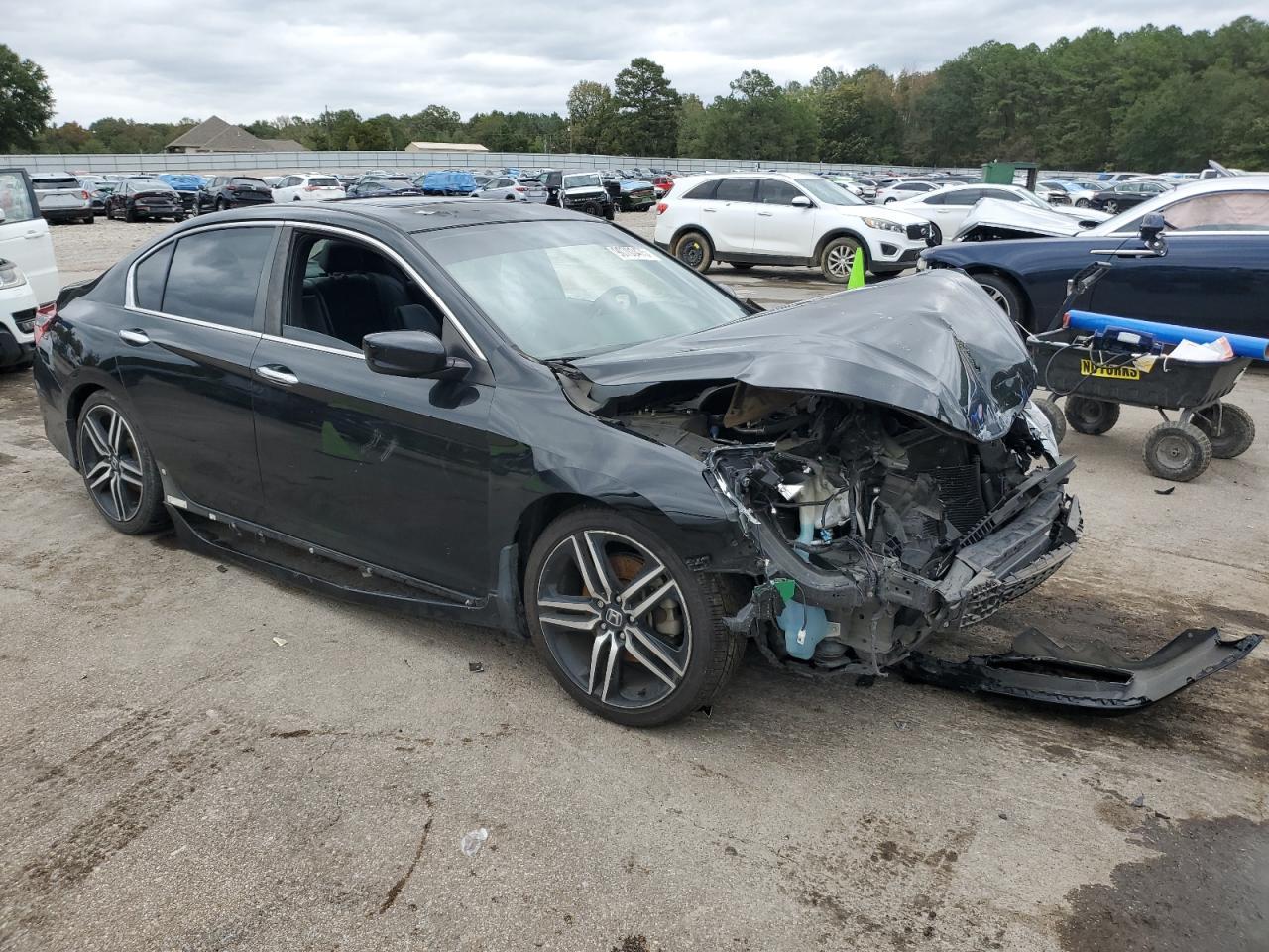 2017 HONDA ACCORD