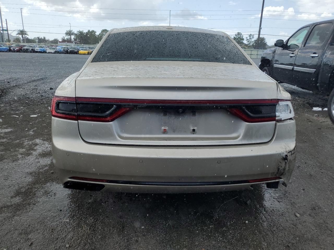 2017 LINCOLN Continental