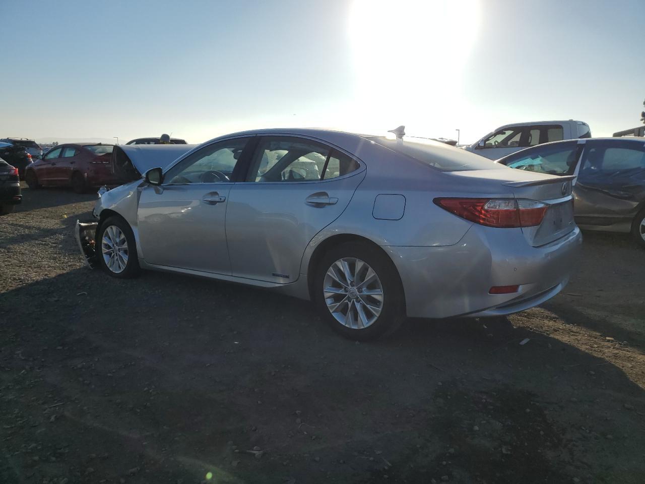 2013 LEXUS ES 300H