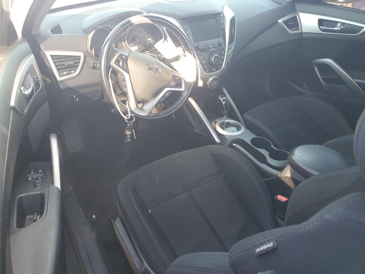 2017 HYUNDAI VELOSTER