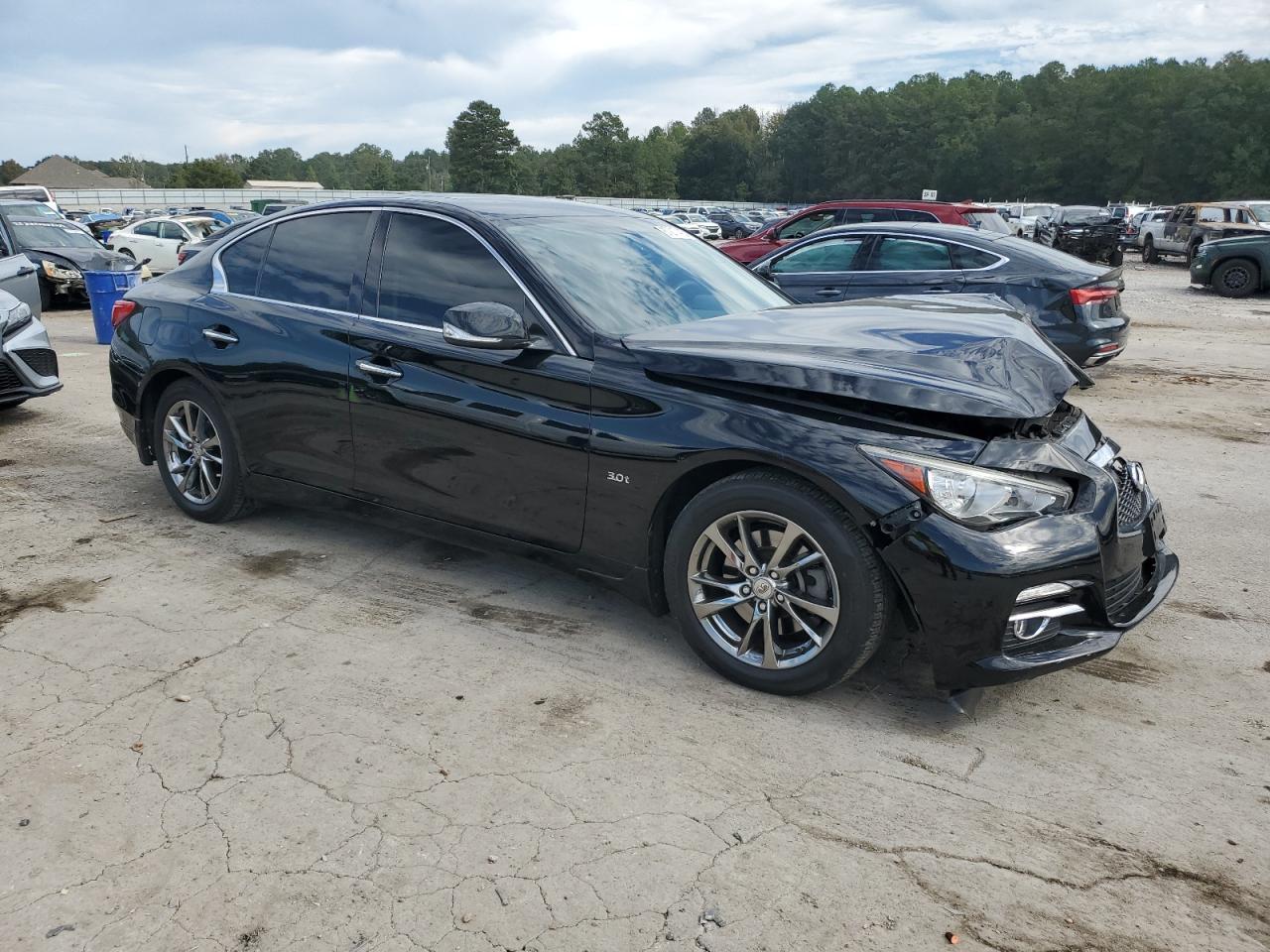 2017 INFINITI Q50