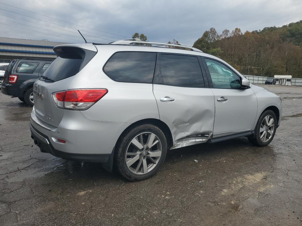2014 NISSAN PATHFINDER