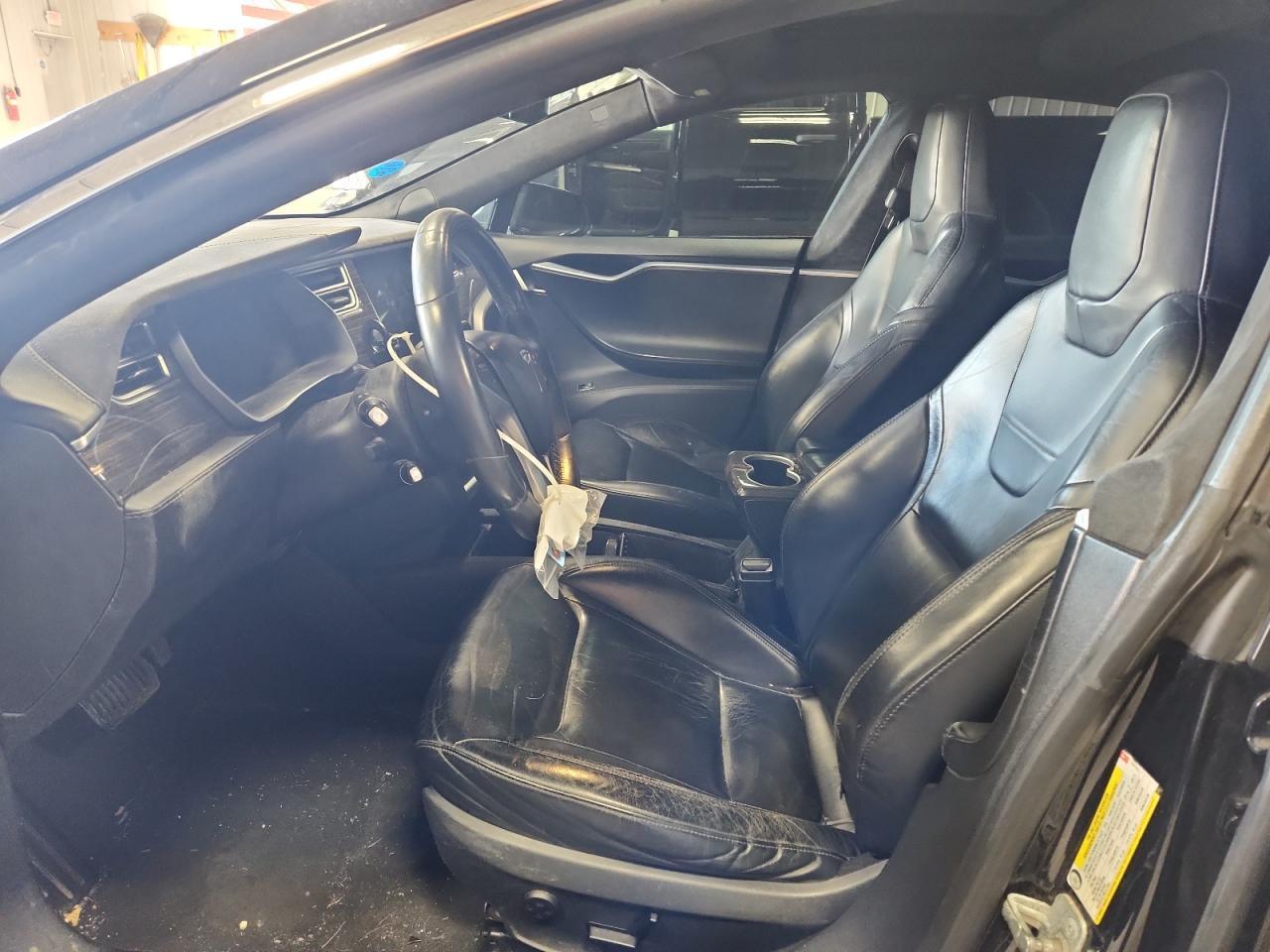 2015 TESLA MODEL S