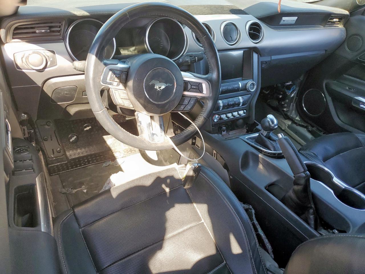 2022 FORD MUSTANG