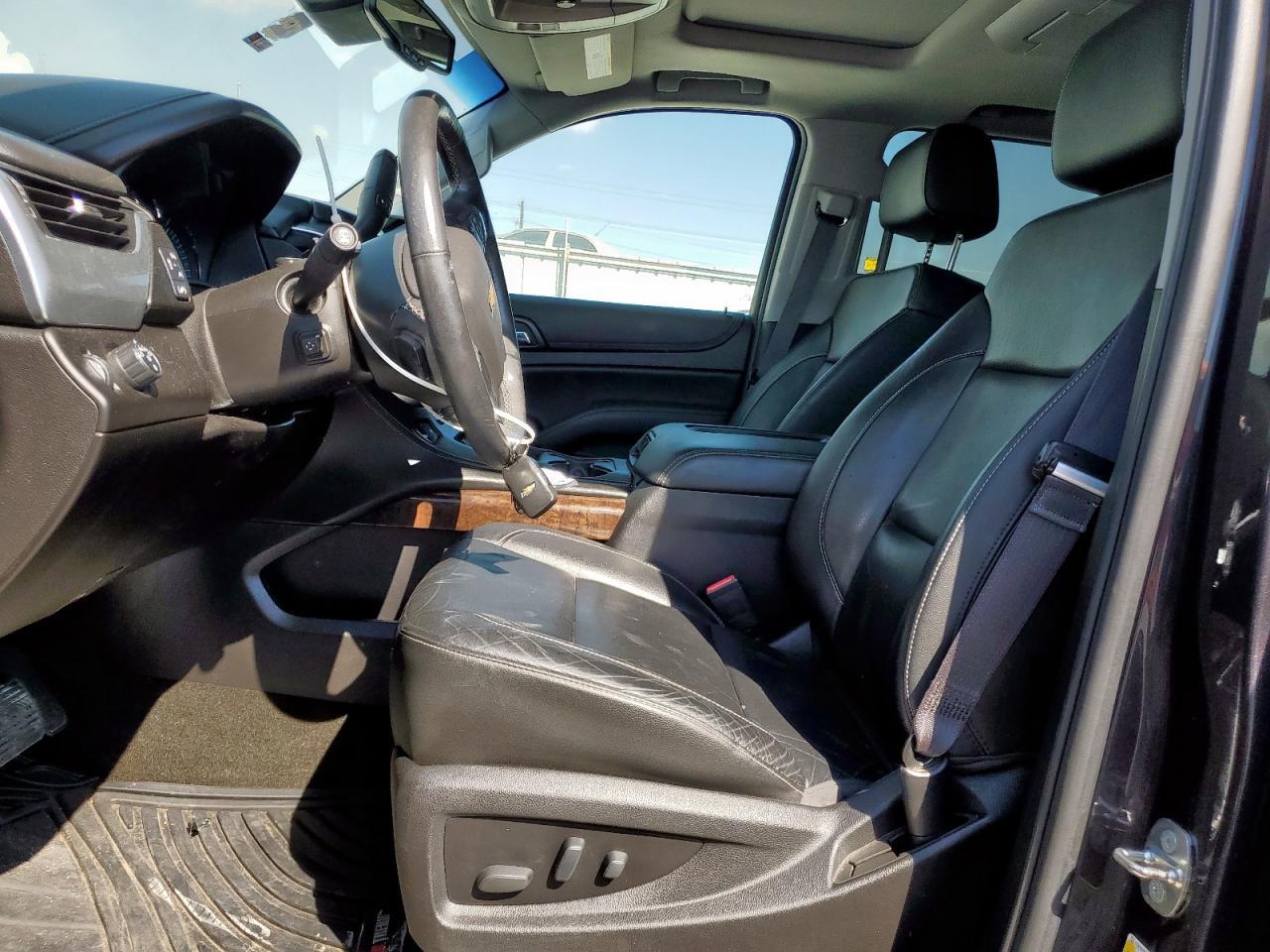 2017 CHEVROLET Tahoe