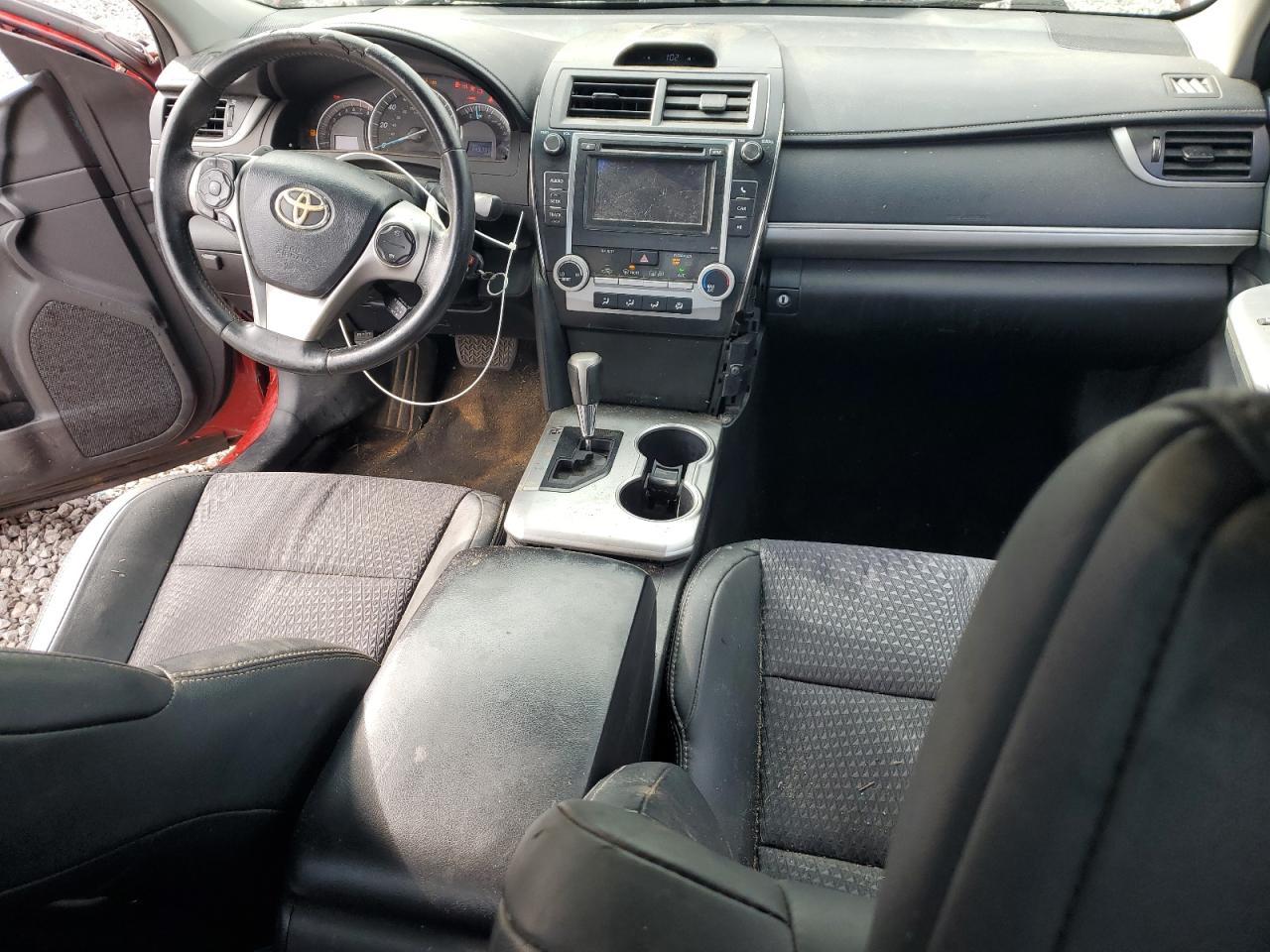 2013 TOYOTA CAMRY