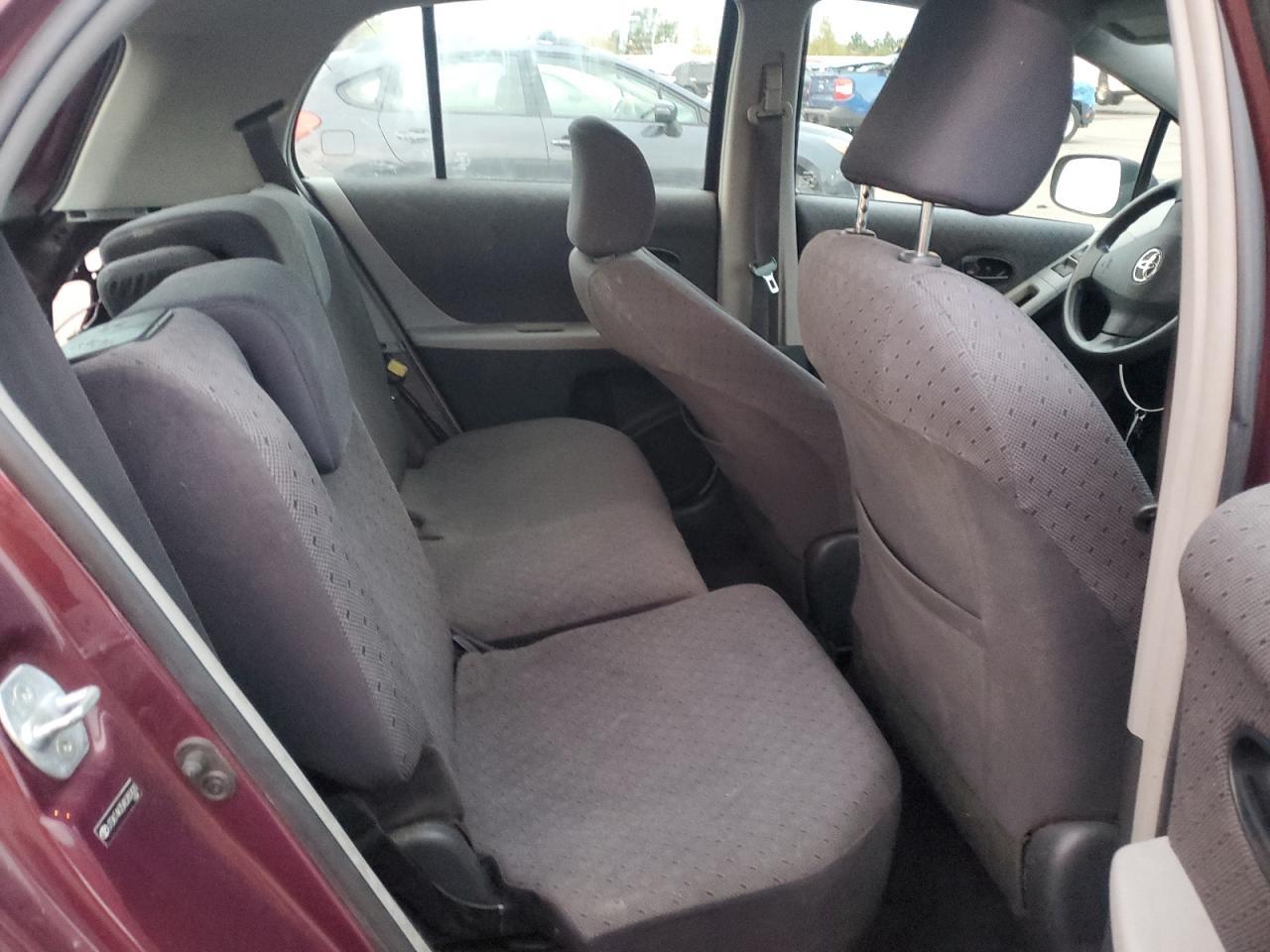2010 TOYOTA YARIS