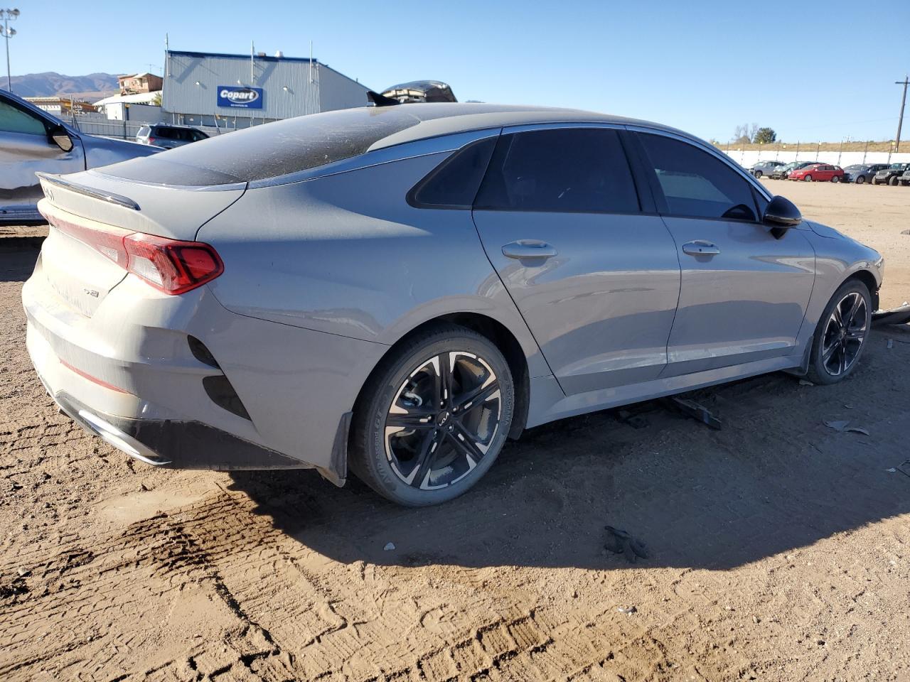 2022 KIA K5