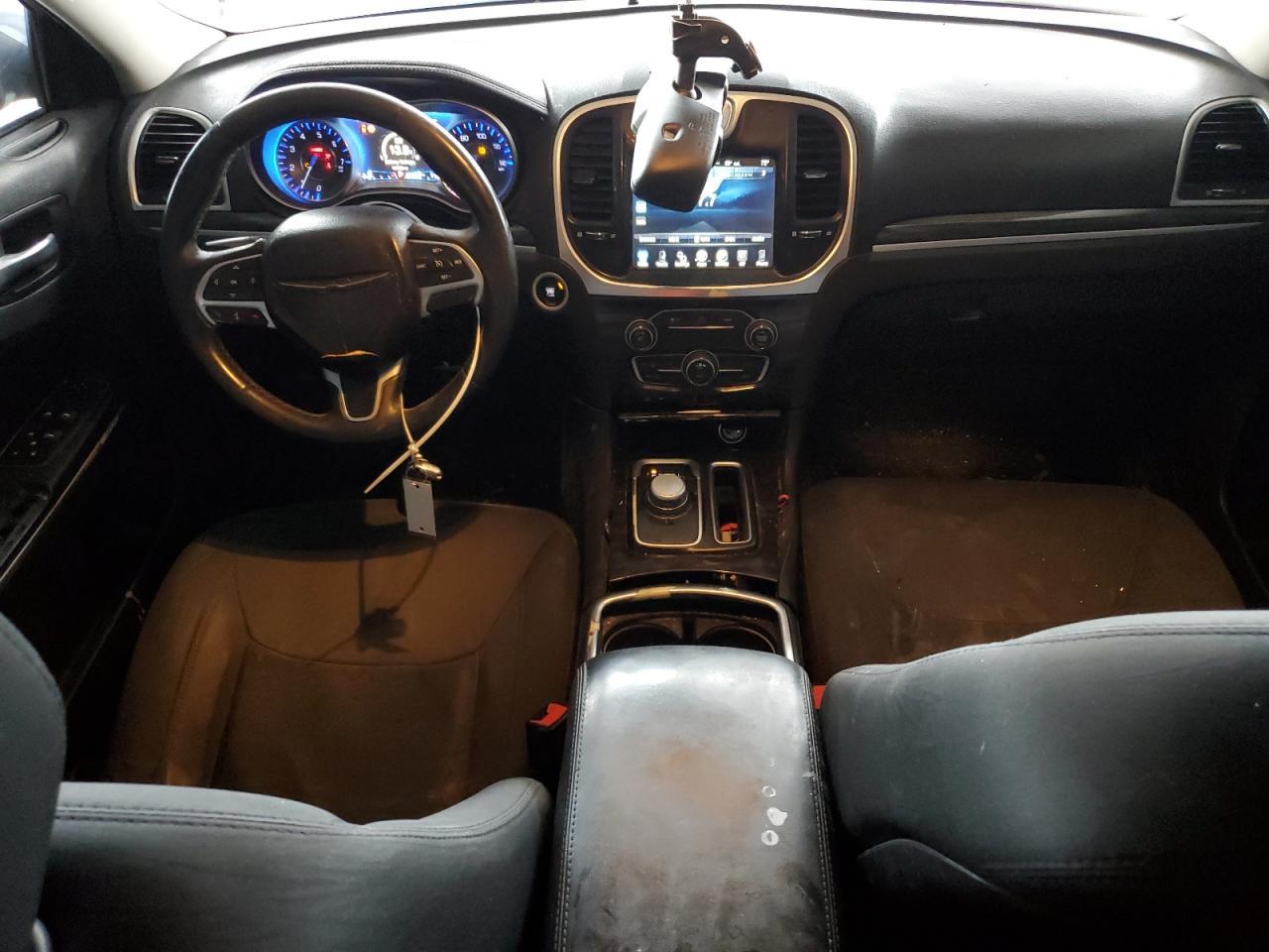2015 CHRYSLER 300