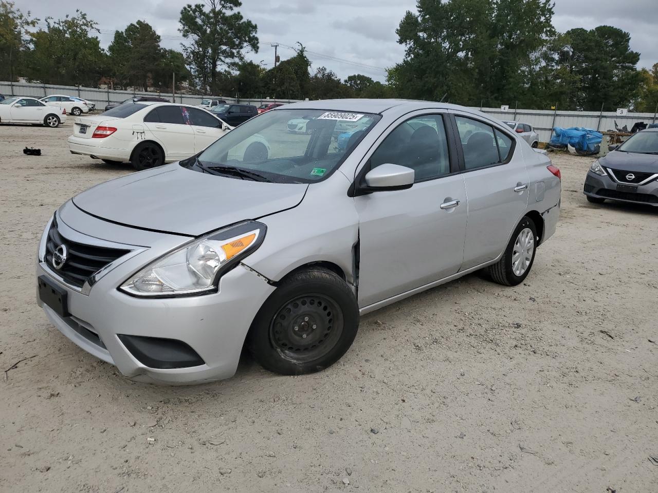 2018 NISSAN VERSA