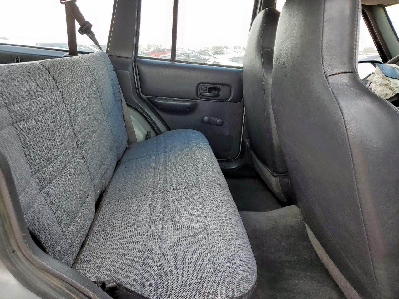 2000 JEEP CHEROKEE