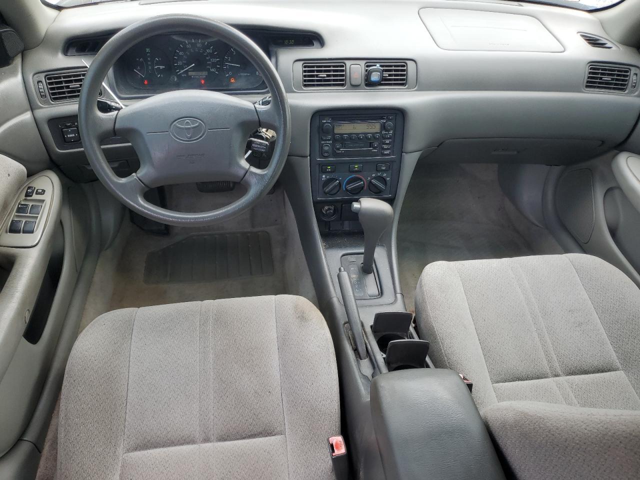 2001 TOYOTA CAMRY