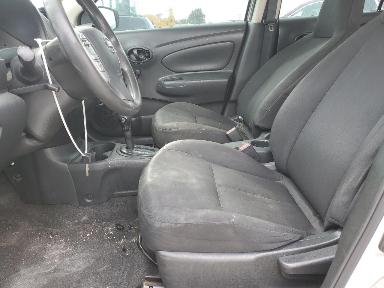 2016 NISSAN VERSA