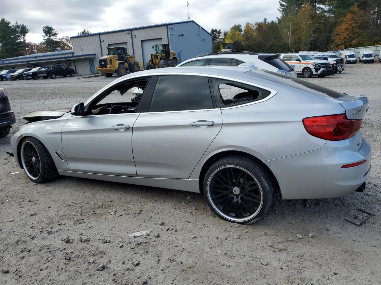 2017 BMW 3 SERIES