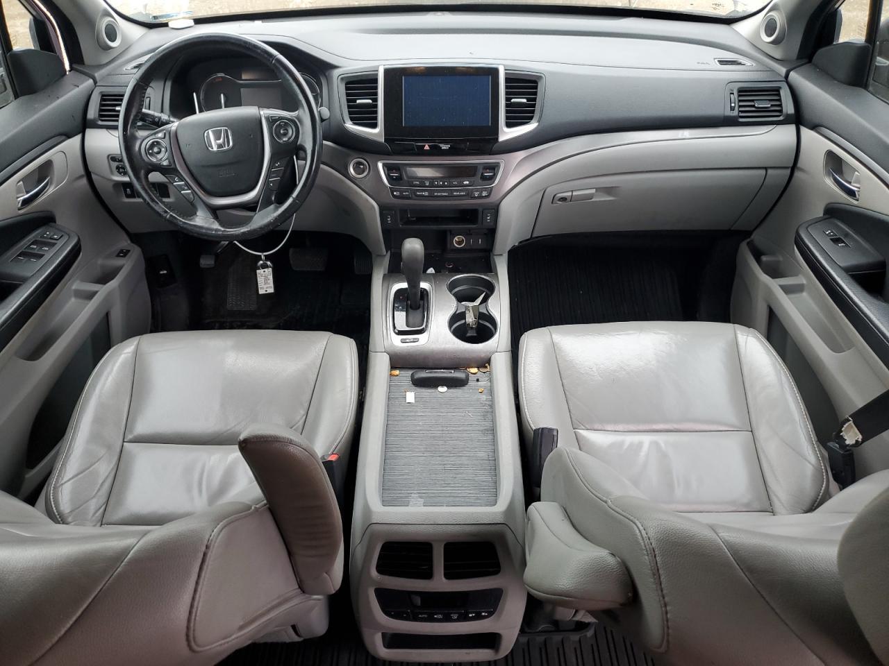 2016 HONDA PILOT