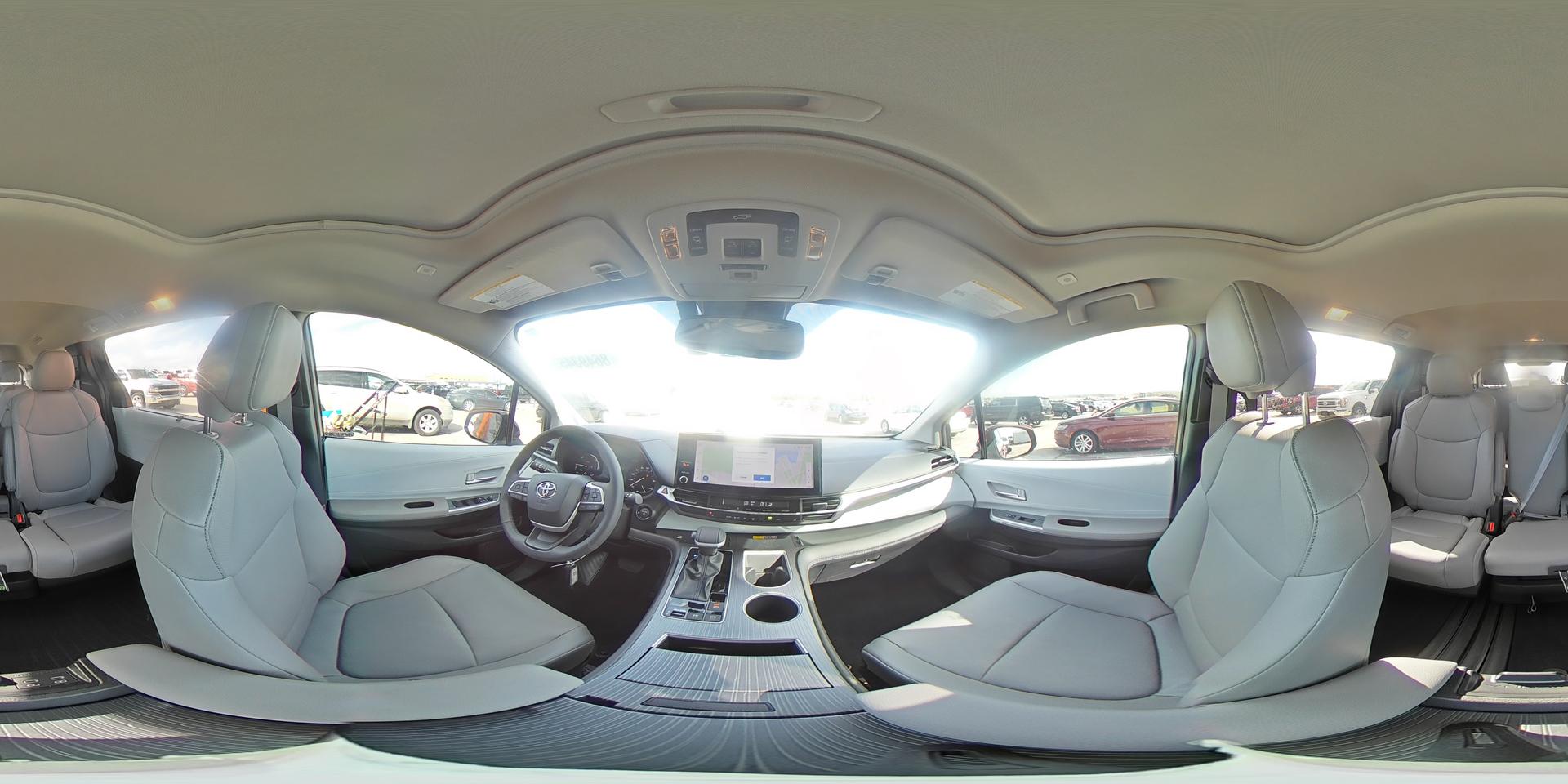 2025 TOYOTA SIENNA