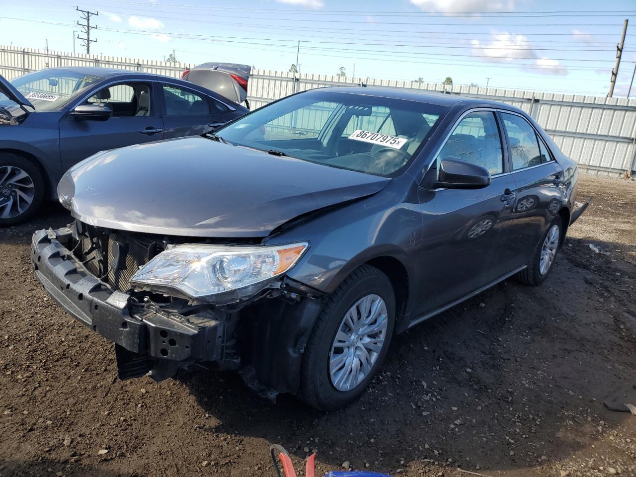 2014 TOYOTA CAMRY