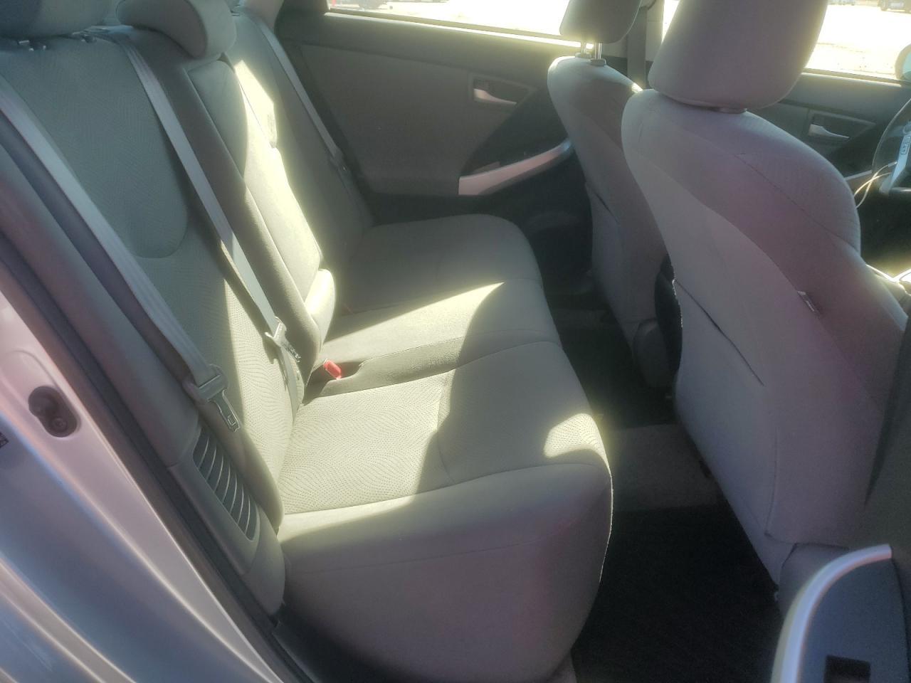 2012 TOYOTA PRIUS