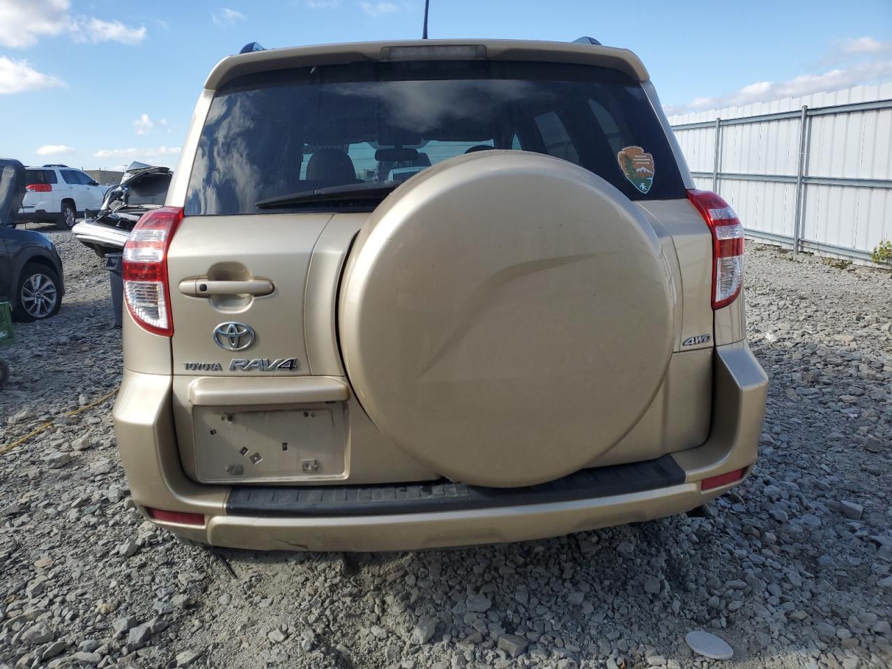 2010 TOYOTA RAV4