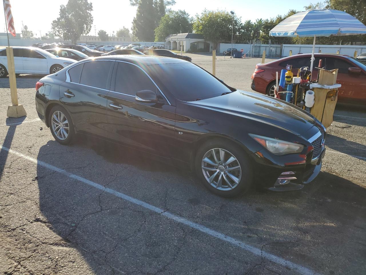 2014 INFINITI Q50