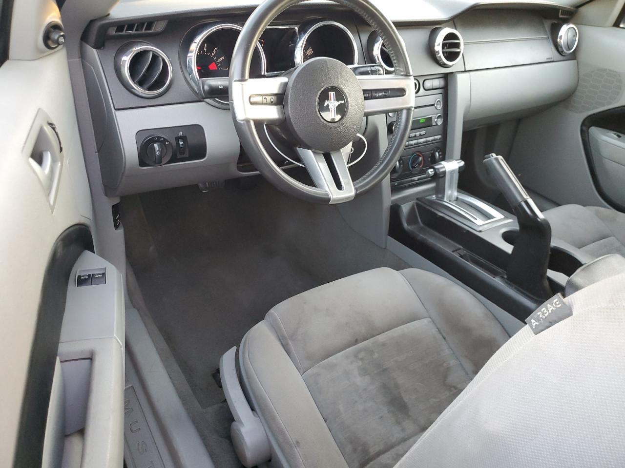 2009 FORD MUSTANG