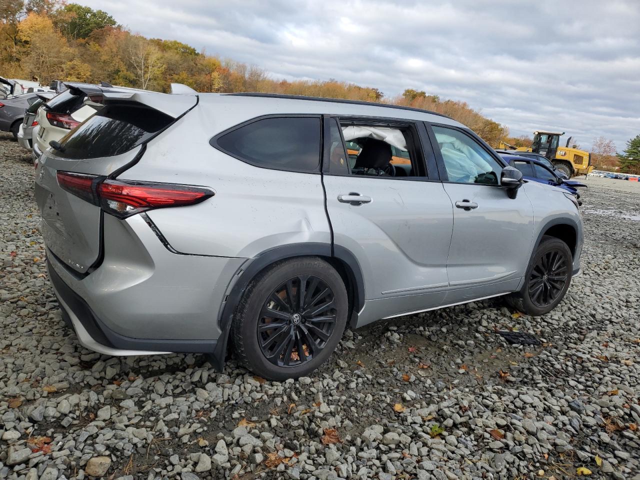 2023 TOYOTA HIGHLANDER
