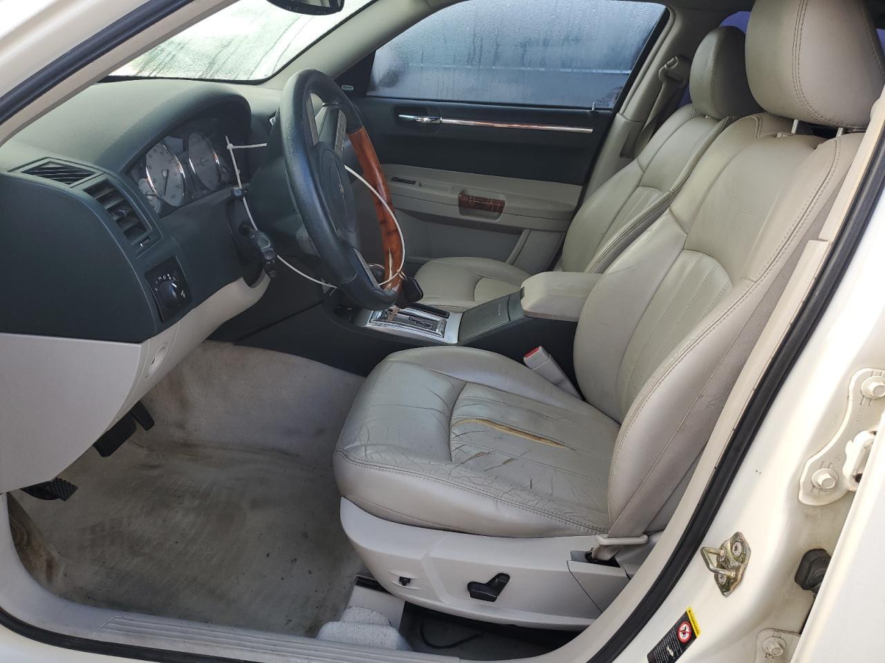 2006 CHRYSLER 300