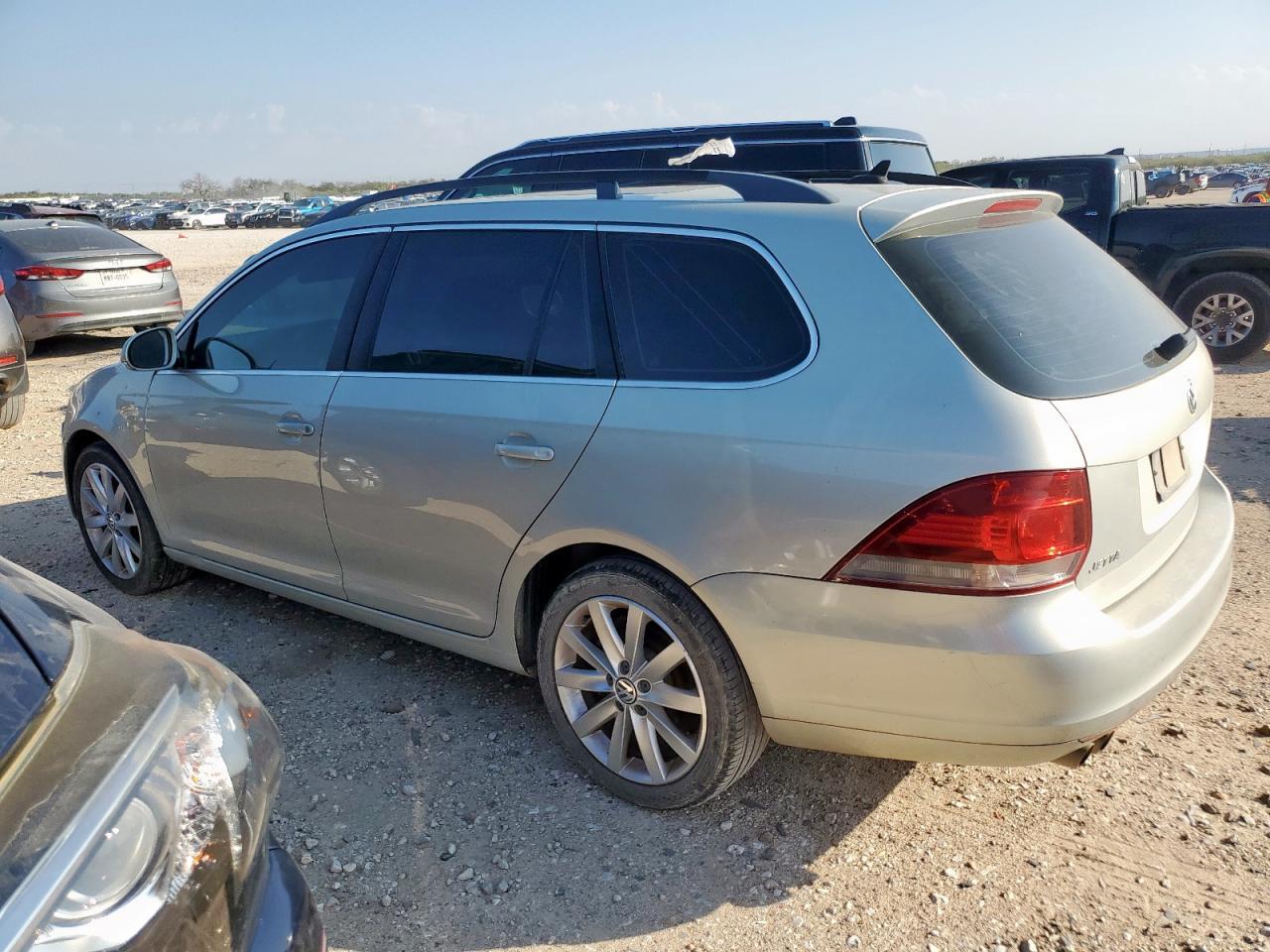 2012 VOLKSWAGEN JETTA