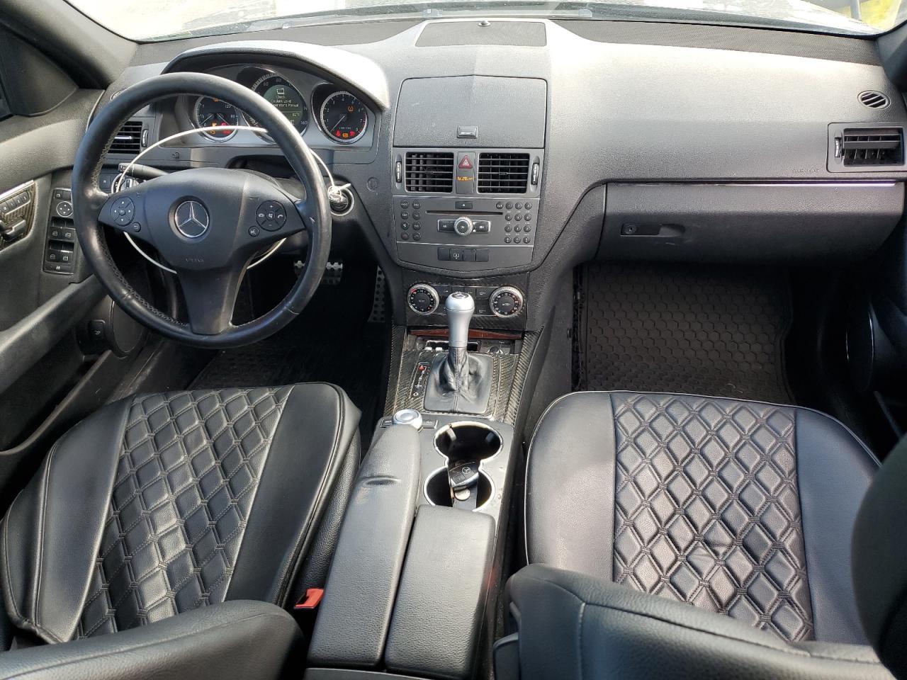 2011 MERCEDES-BENZ C-CLASS