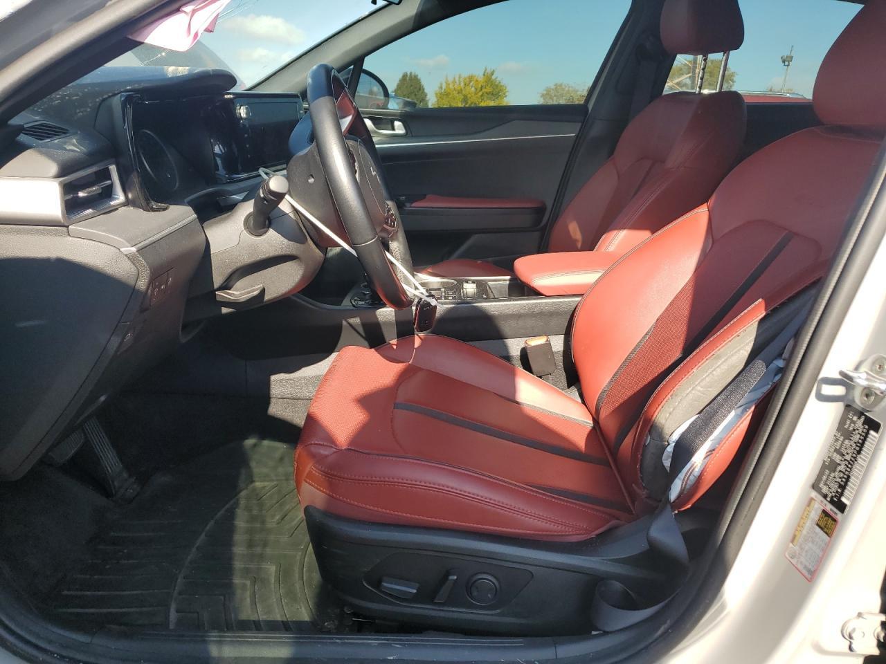 2023 KIA K5
