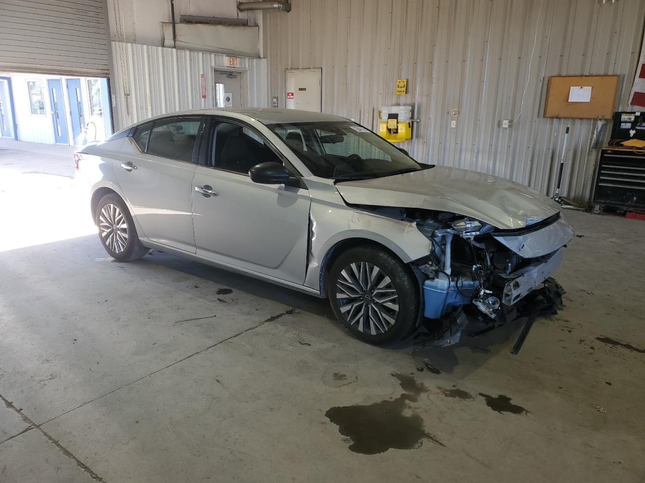 2024 NISSAN ALTIMA