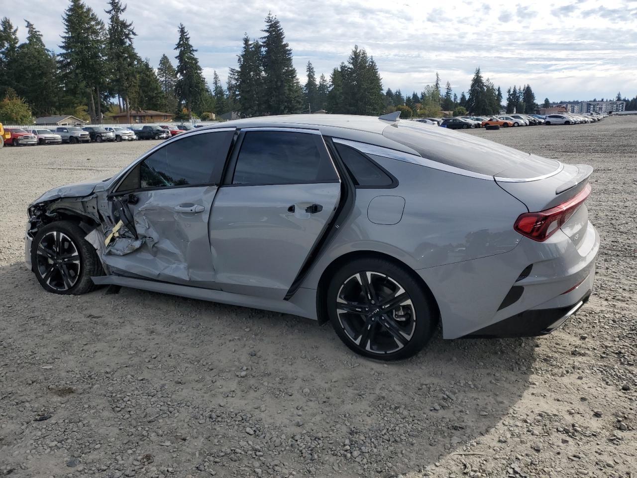 2023 KIA K5