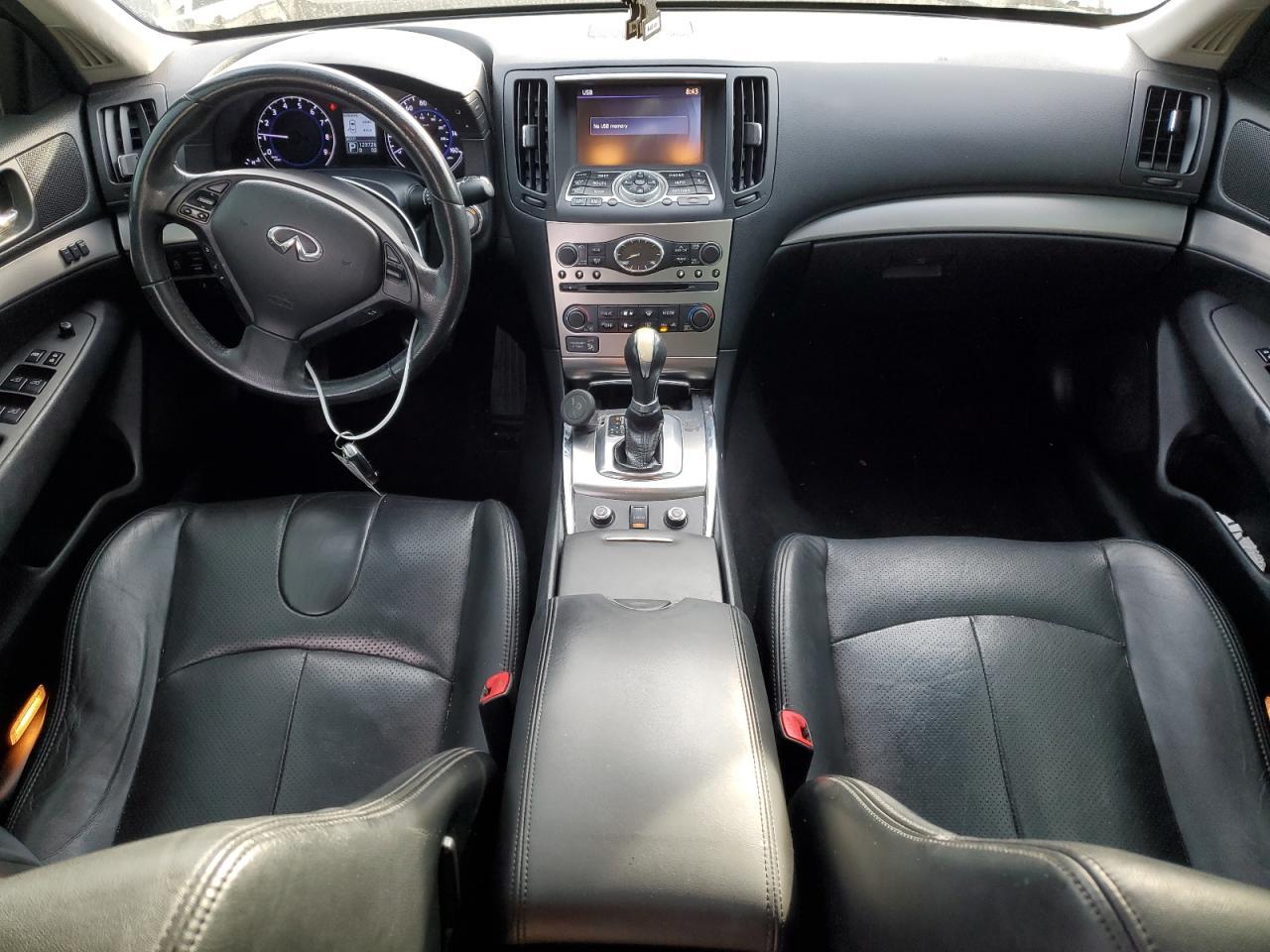2013 INFINITI G37