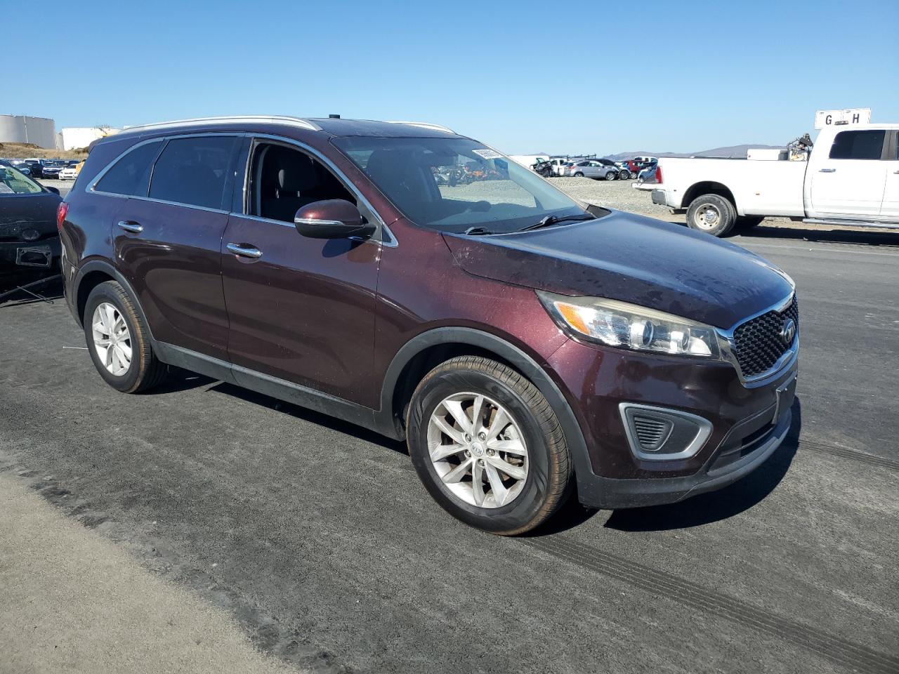 2016 KIA SORENTO