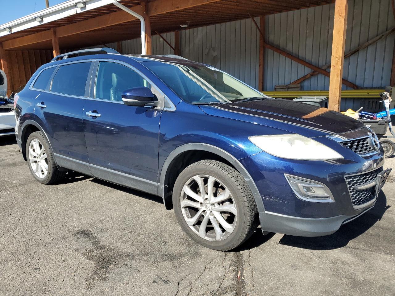 2011 MAZDA CX-9