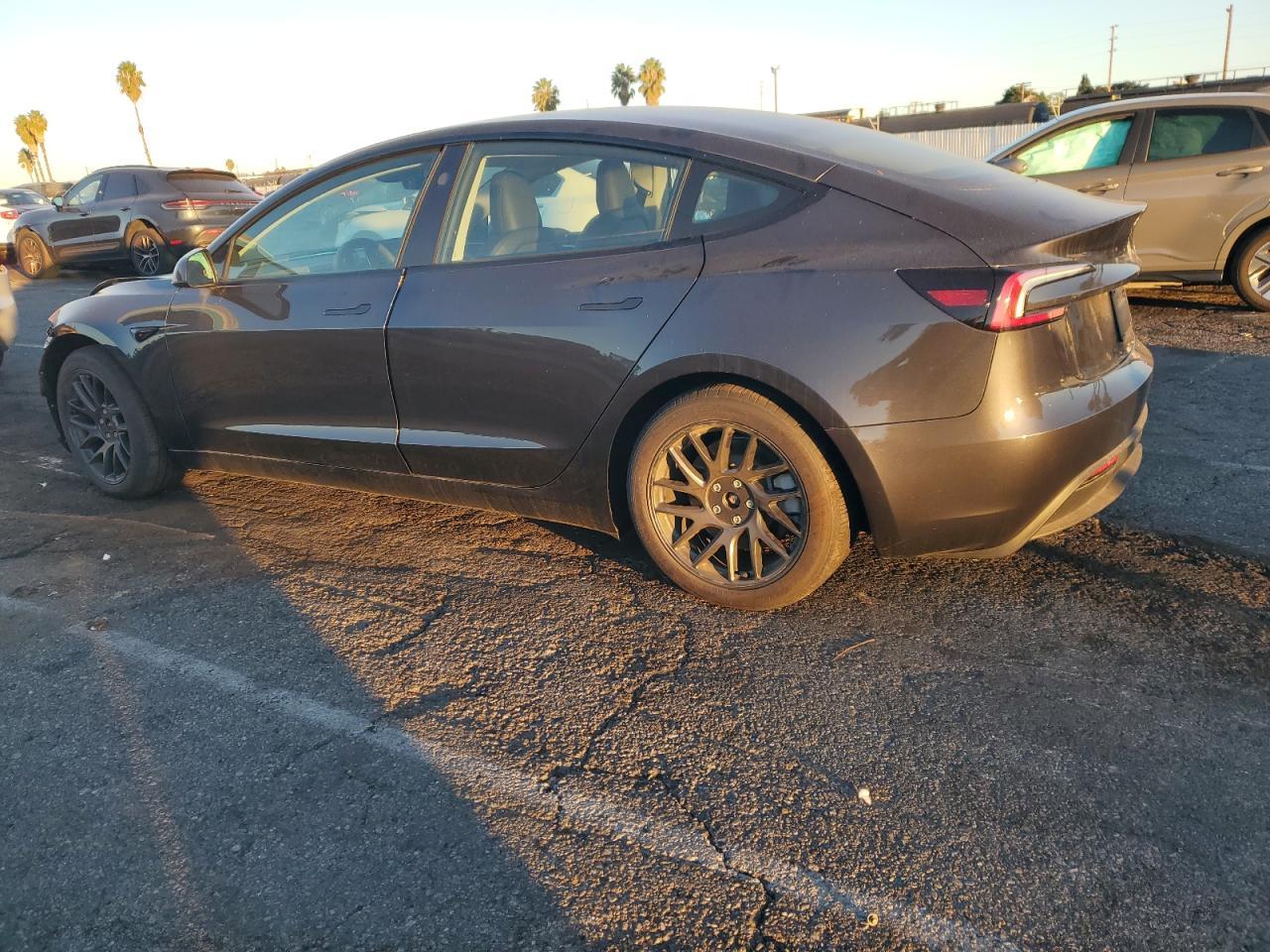 2025 TESLA MODEL 3