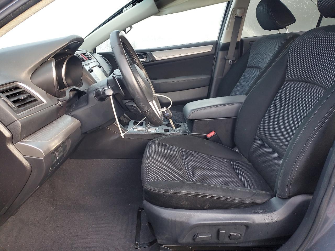 2017 SUBARU Outback