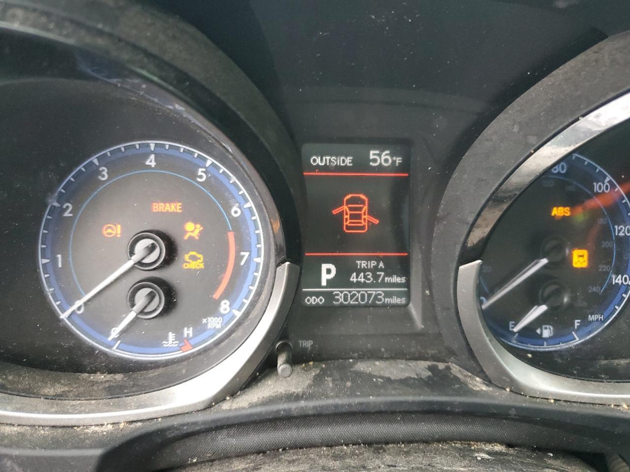 2015 TOYOTA COROLLA
