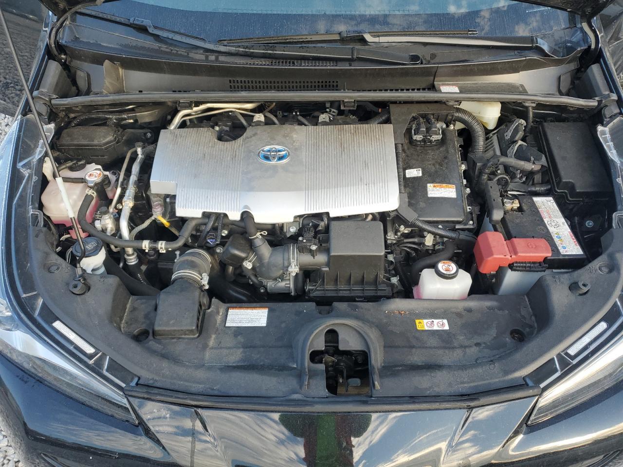 2022 TOYOTA PRIUS