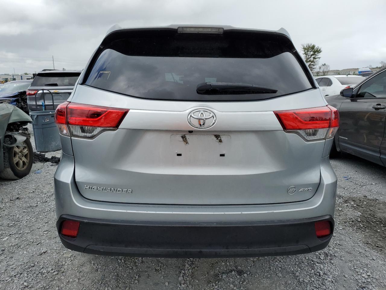 2019 TOYOTA HIGHLANDER