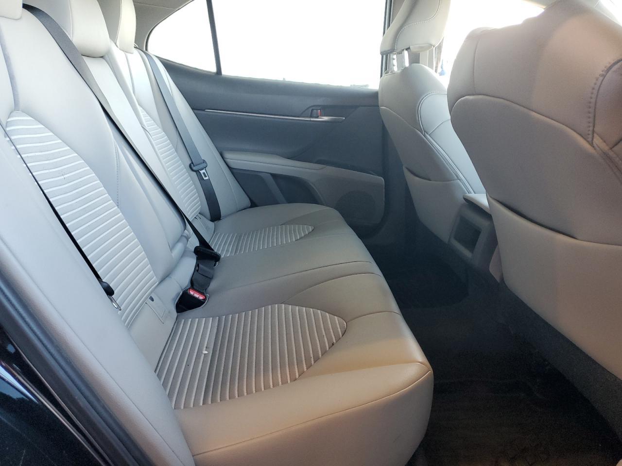 2019 TOYOTA CAMRY