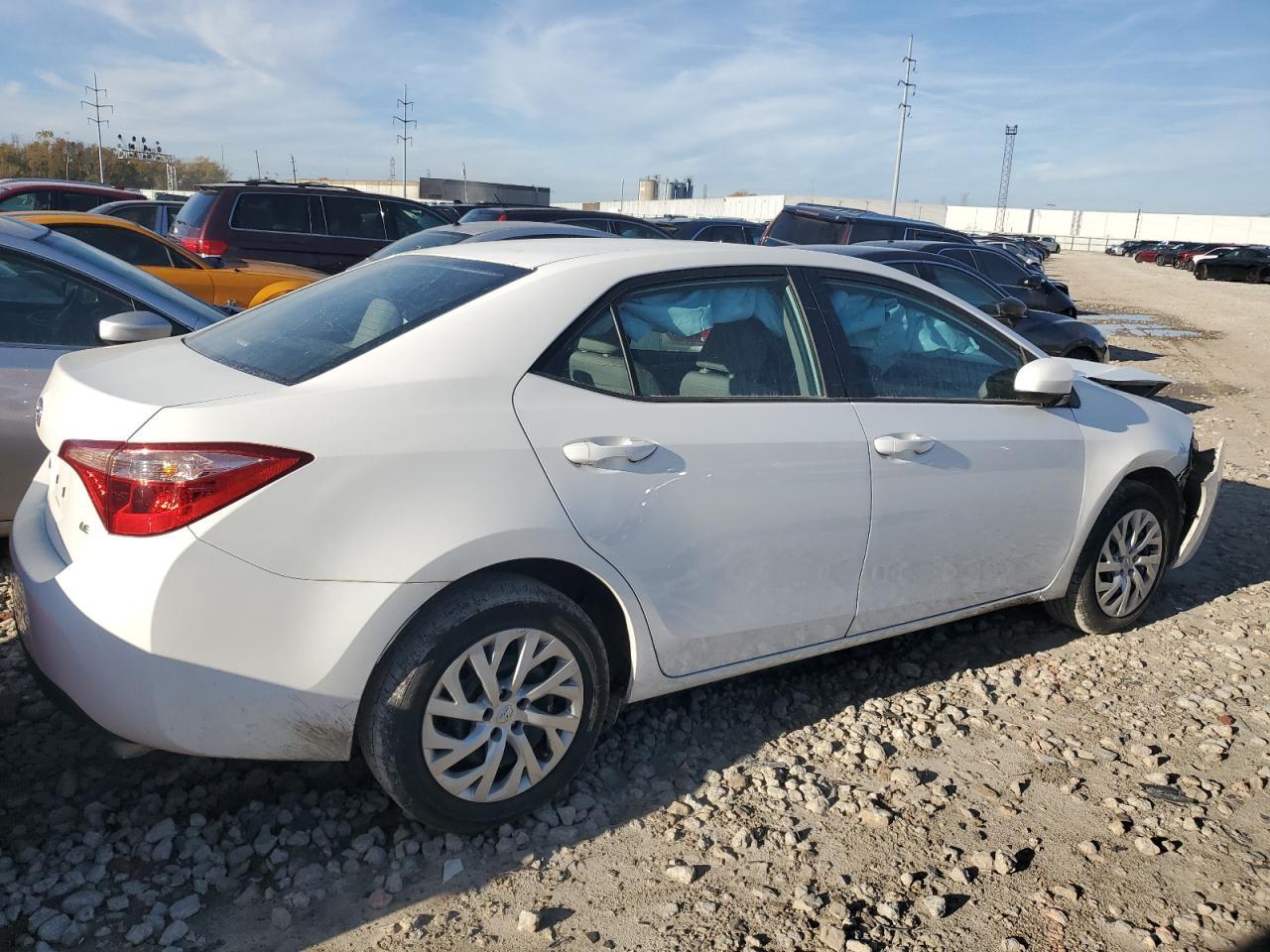 2018 TOYOTA COROLLA