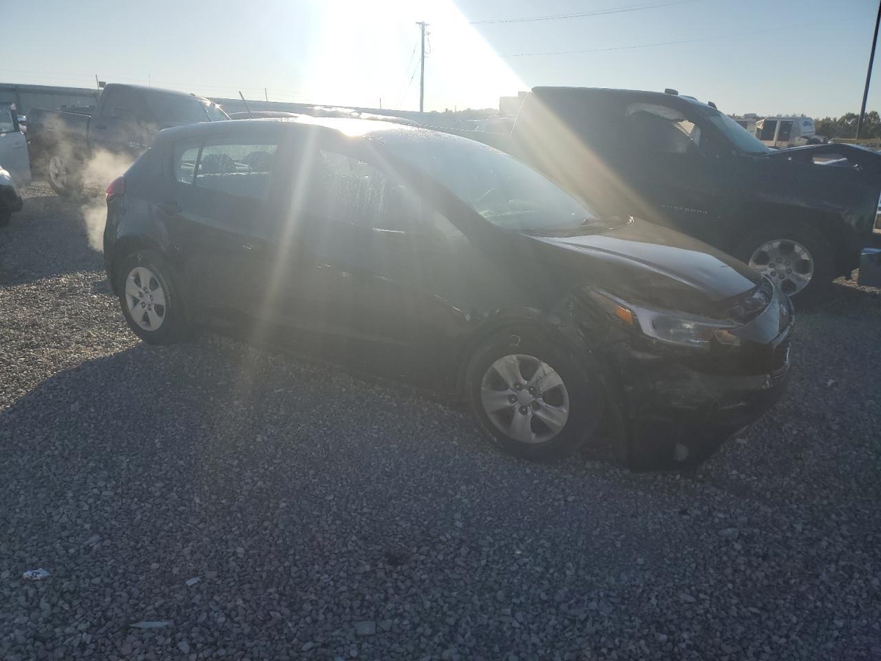 2017 KIA FORTE
