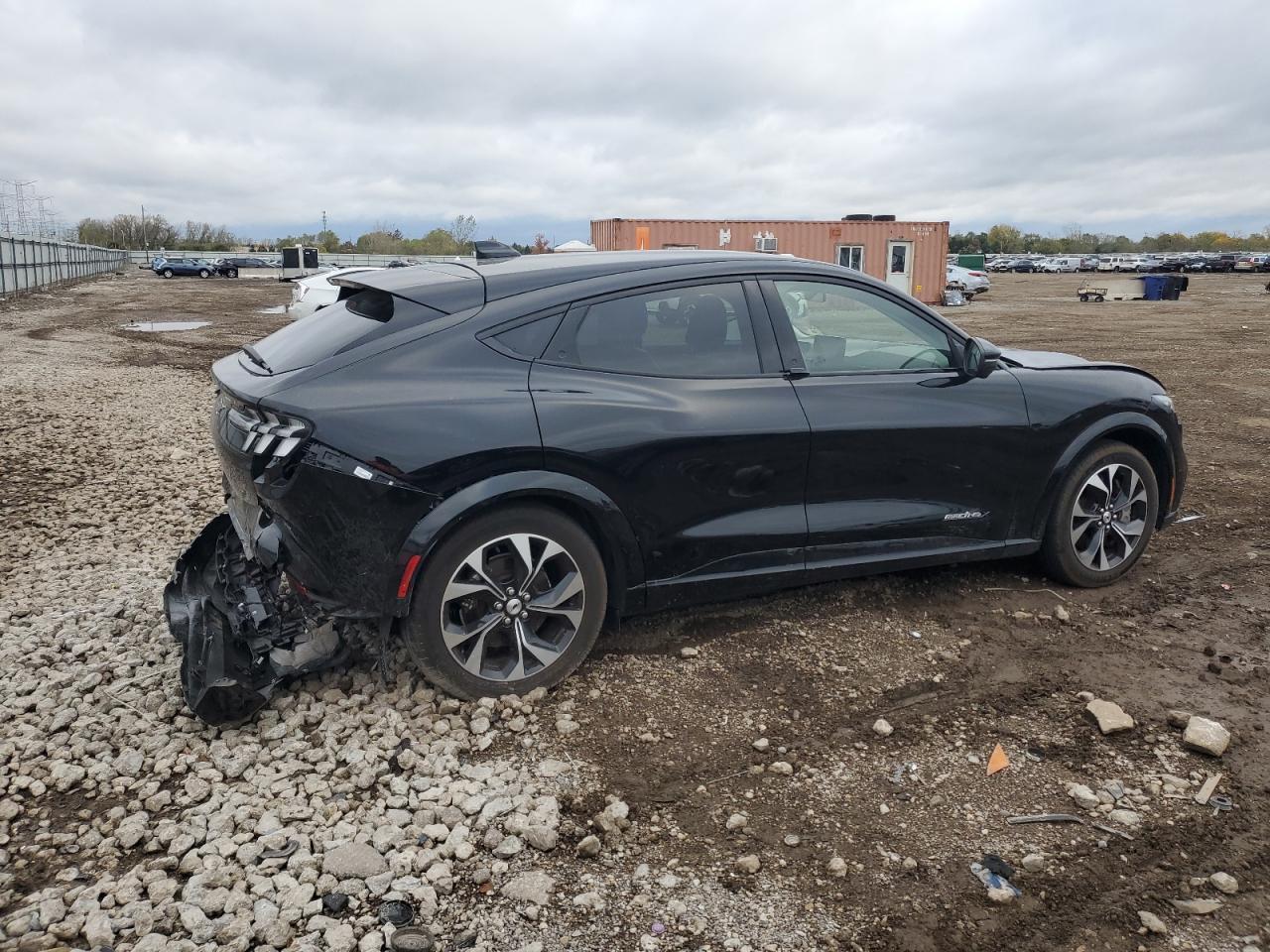 2021 FORD Mustang Mach-E