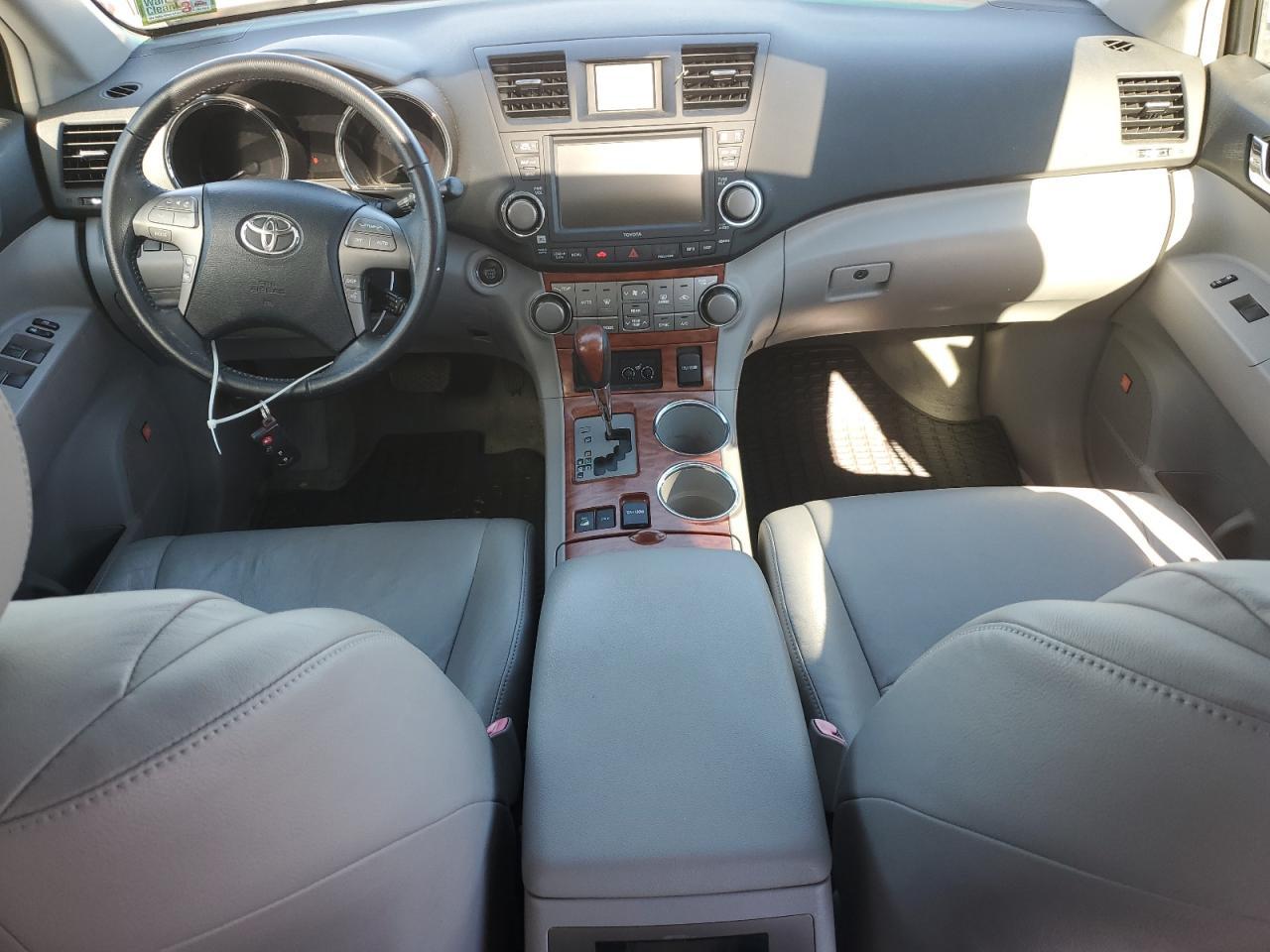 2008 TOYOTA HIGHLANDER