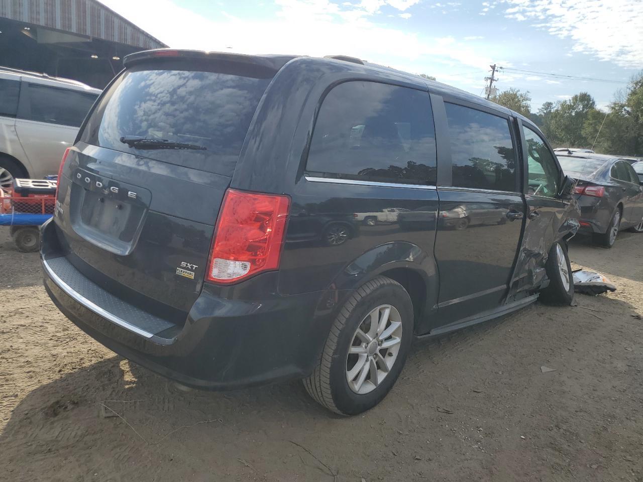 2018 DODGE GRAND CARAVAN