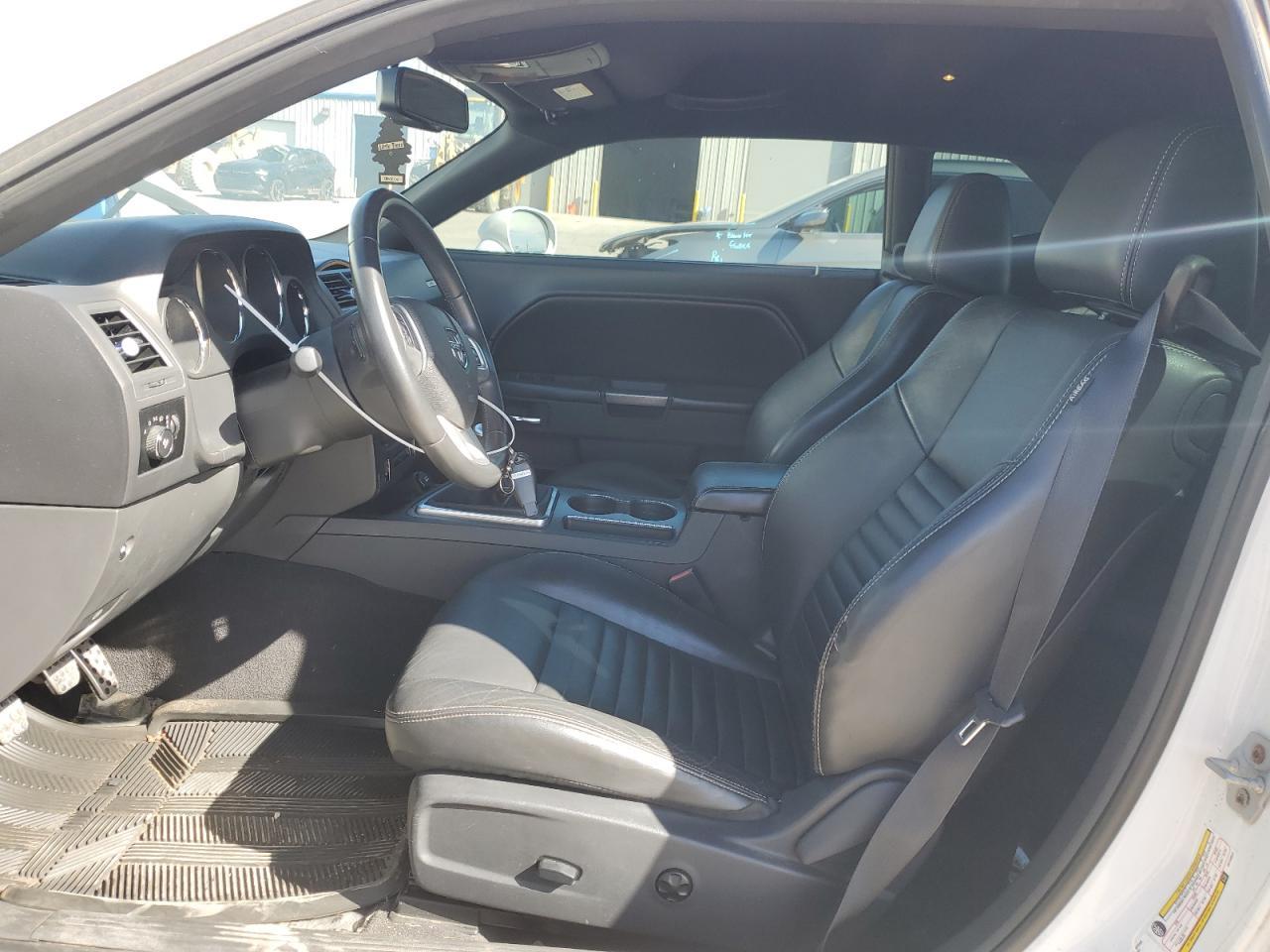 2012 DODGE Challenger