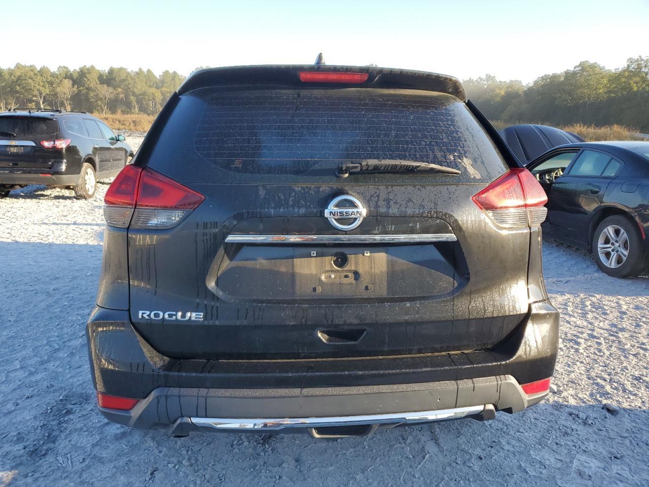 2018 NISSAN ROGUE