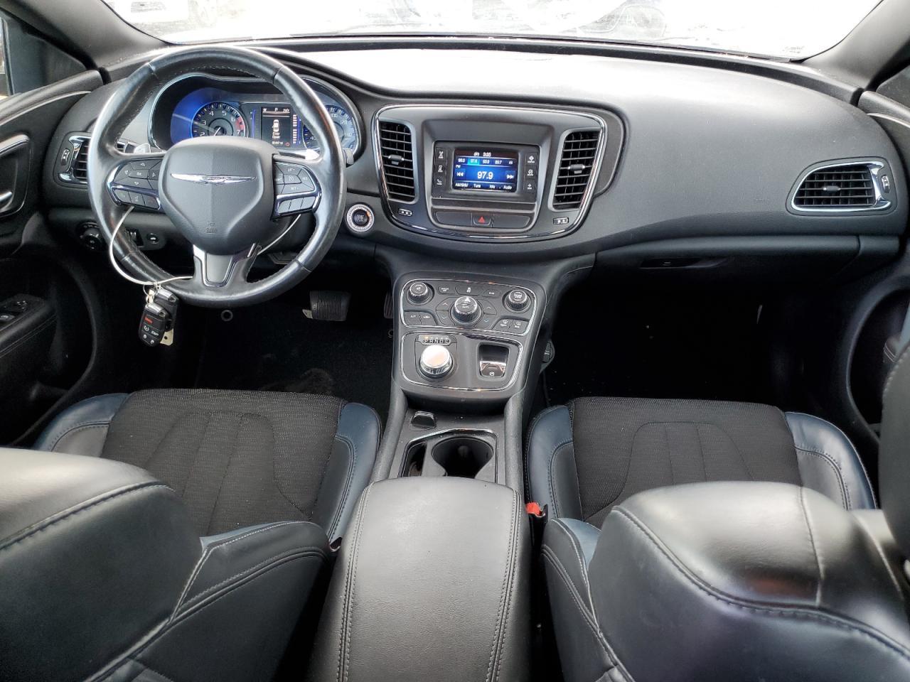 2015 CHRYSLER 200
