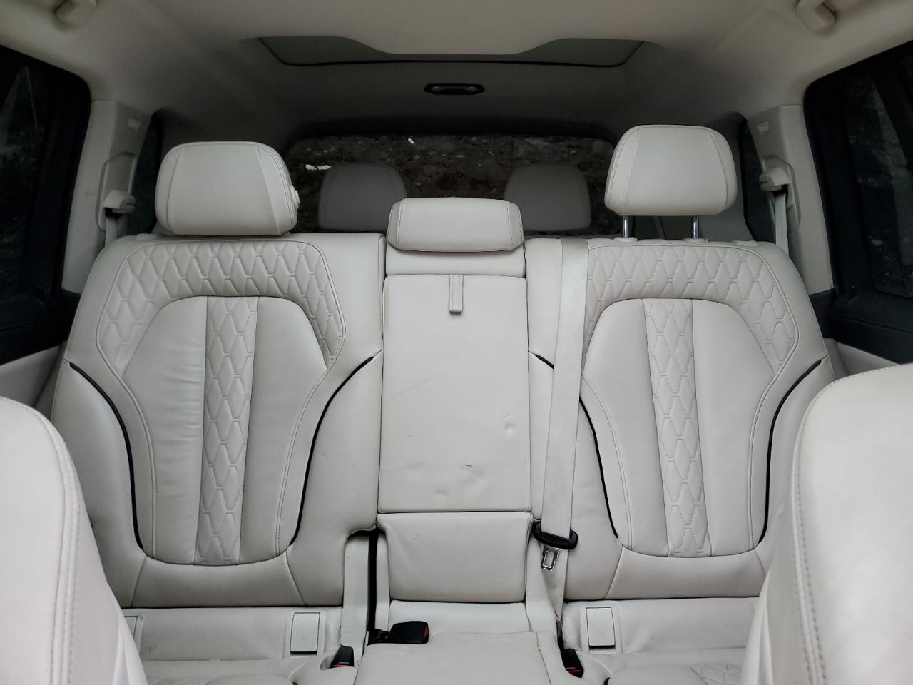 2019 BMW X7